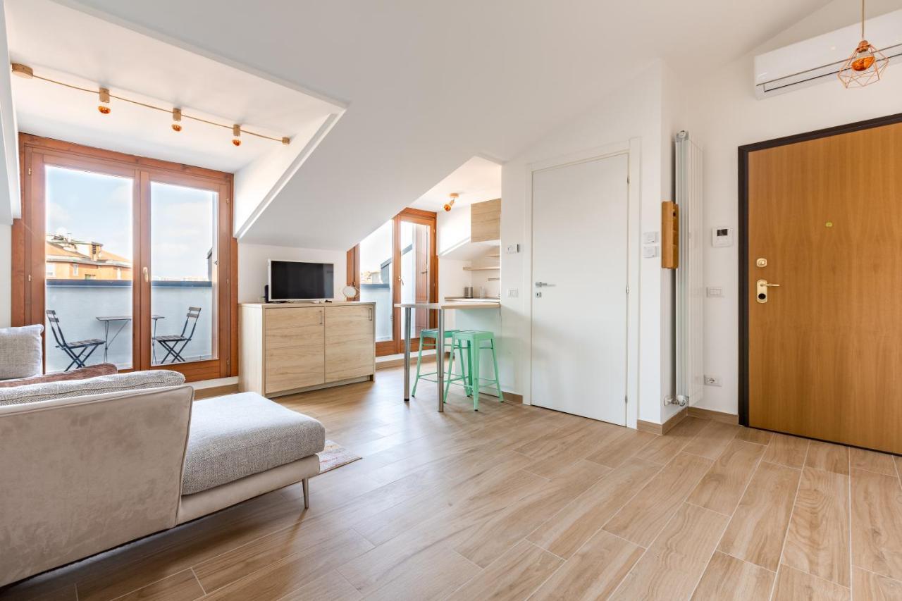 Cozy Studio W/Parking 5 Min Walk From The Bus Stop Milán Exteriér fotografie